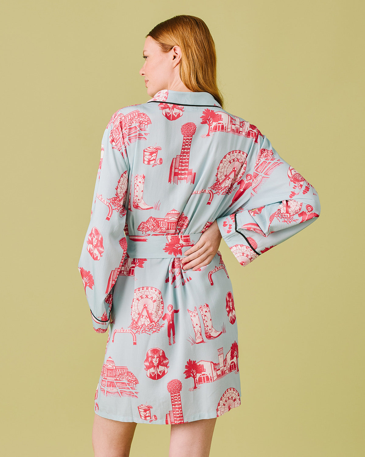 Dallas Toile Lounge Robe Robe Blue Pink / One Size Fits Most Katie Kime