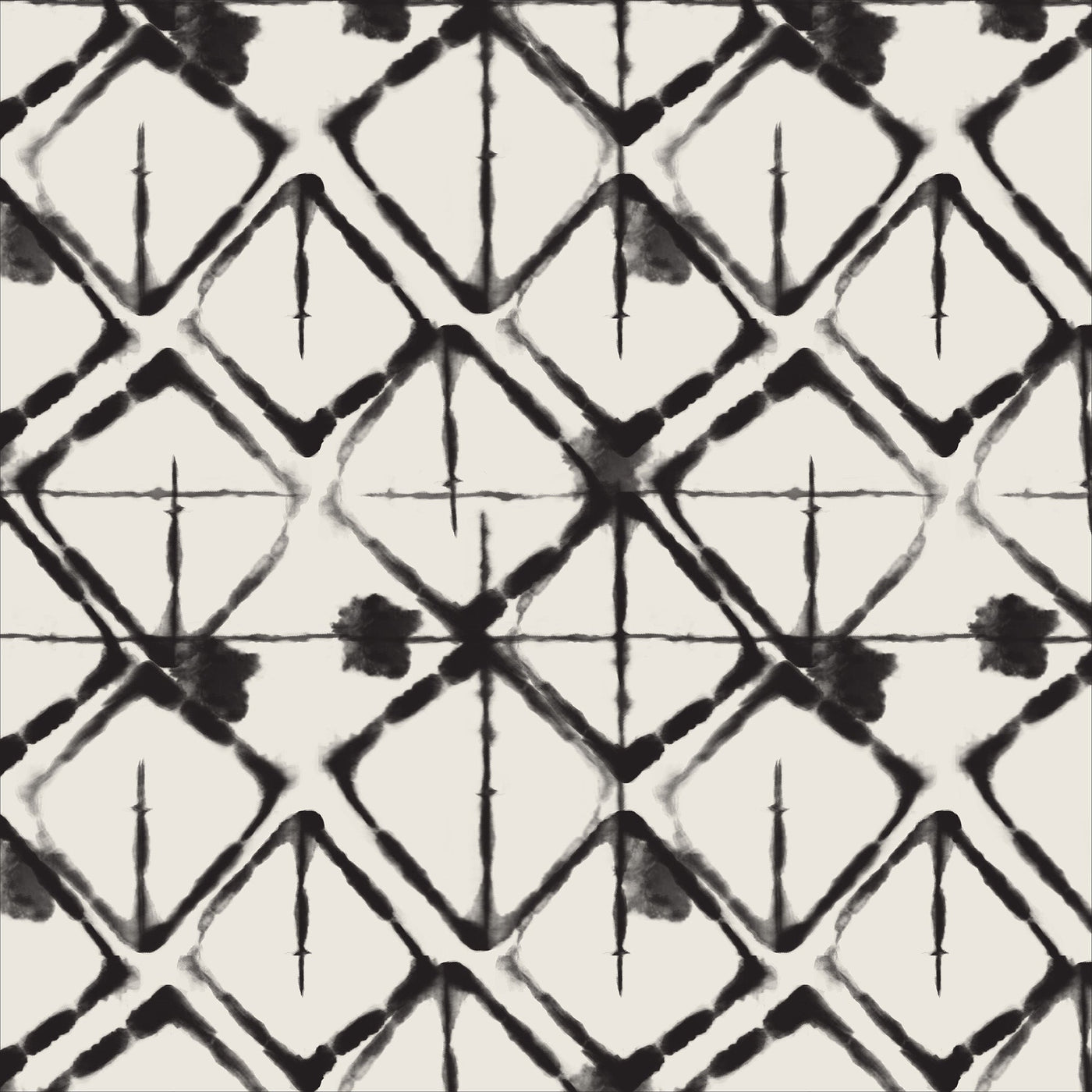 Strata Traditional Wallpaper Wallpaper Double Roll / Satin Katie Kime